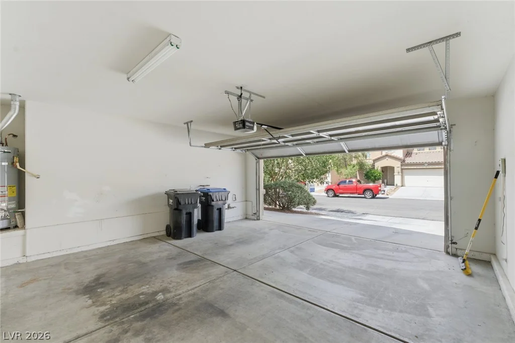 6720 Sugarbird, North Las Vegas, NV 89084