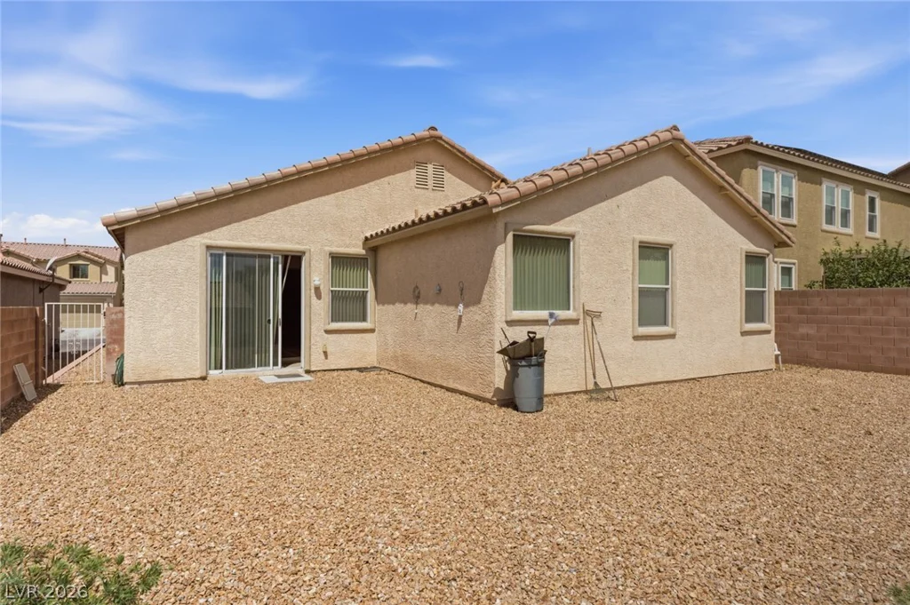 6720 Sugarbird, North Las Vegas, NV 89084