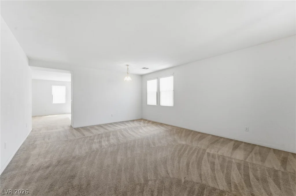 6720 Sugarbird, North Las Vegas, NV 89084