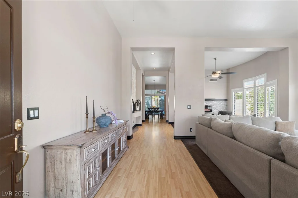 1401 Palantine Hill, Las Vegas, NV 89117