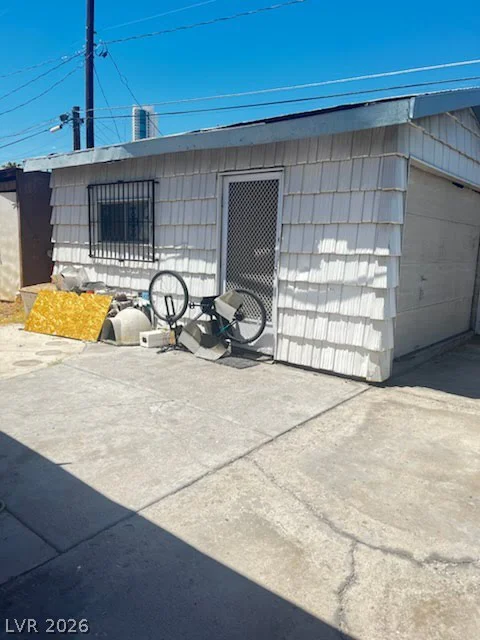 2304 Beverly, Las Vegas, NV 89104