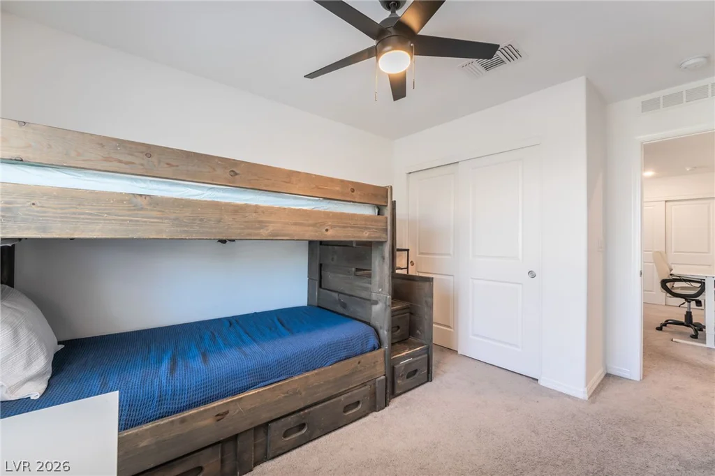 8076 Adelaide Hills, Las Vegas, NV 89113