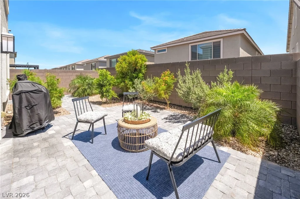 8076 Adelaide Hills, Las Vegas, NV 89113