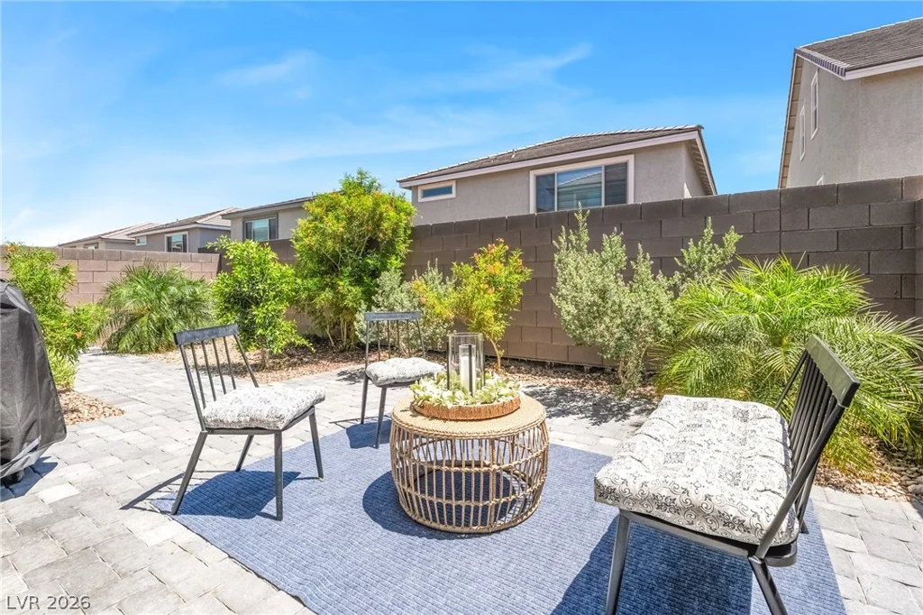 8076 Adelaide Hills, Las Vegas, NV 89113