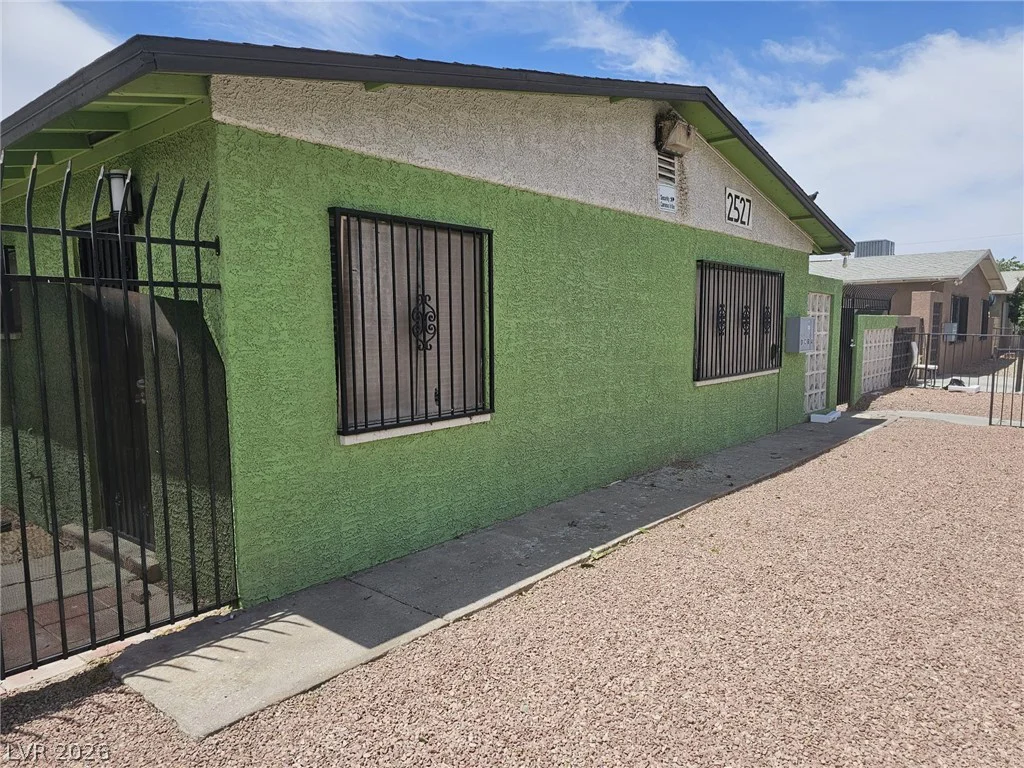 2527 Carroll, North Las Vegas, NV 89030
