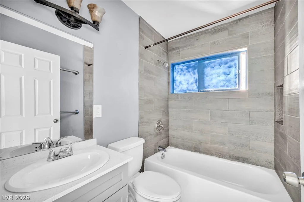 2527 Carroll, North Las Vegas, NV 89030