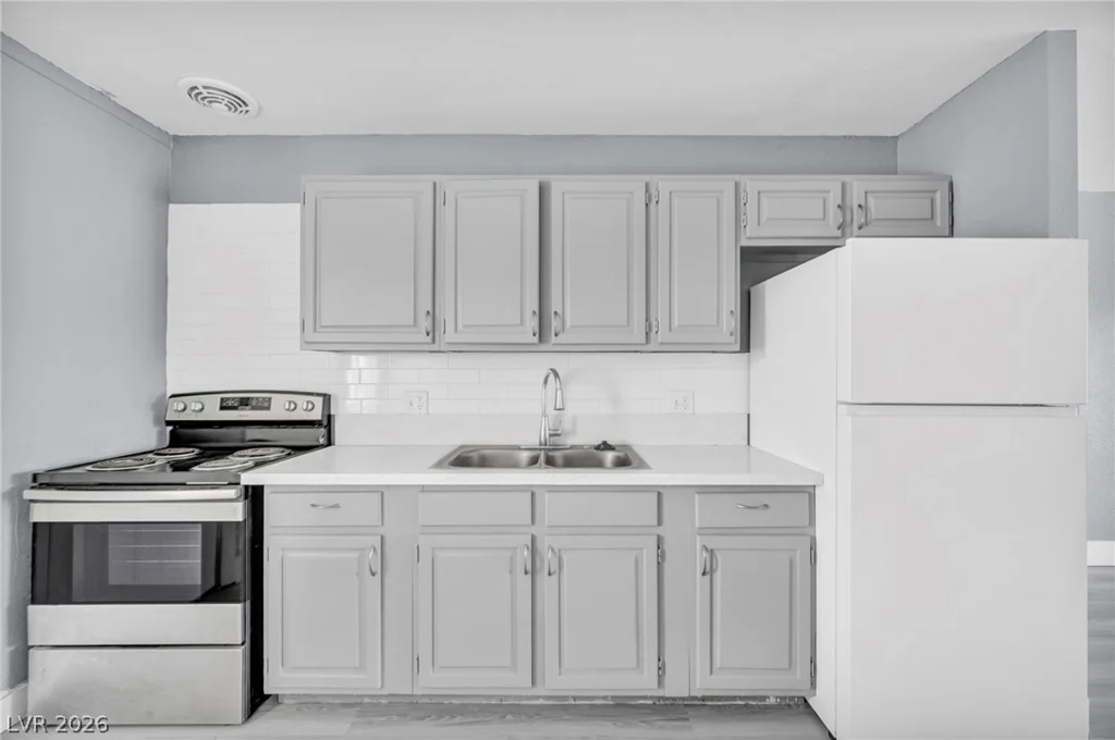 2527 Carroll, North Las Vegas, NV 89030