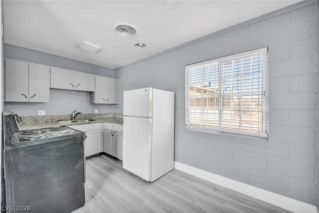 2527 Carroll, North Las Vegas, NV 89030