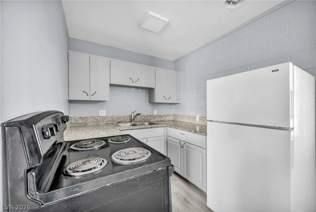 2527 Carroll, North Las Vegas, NV 89030