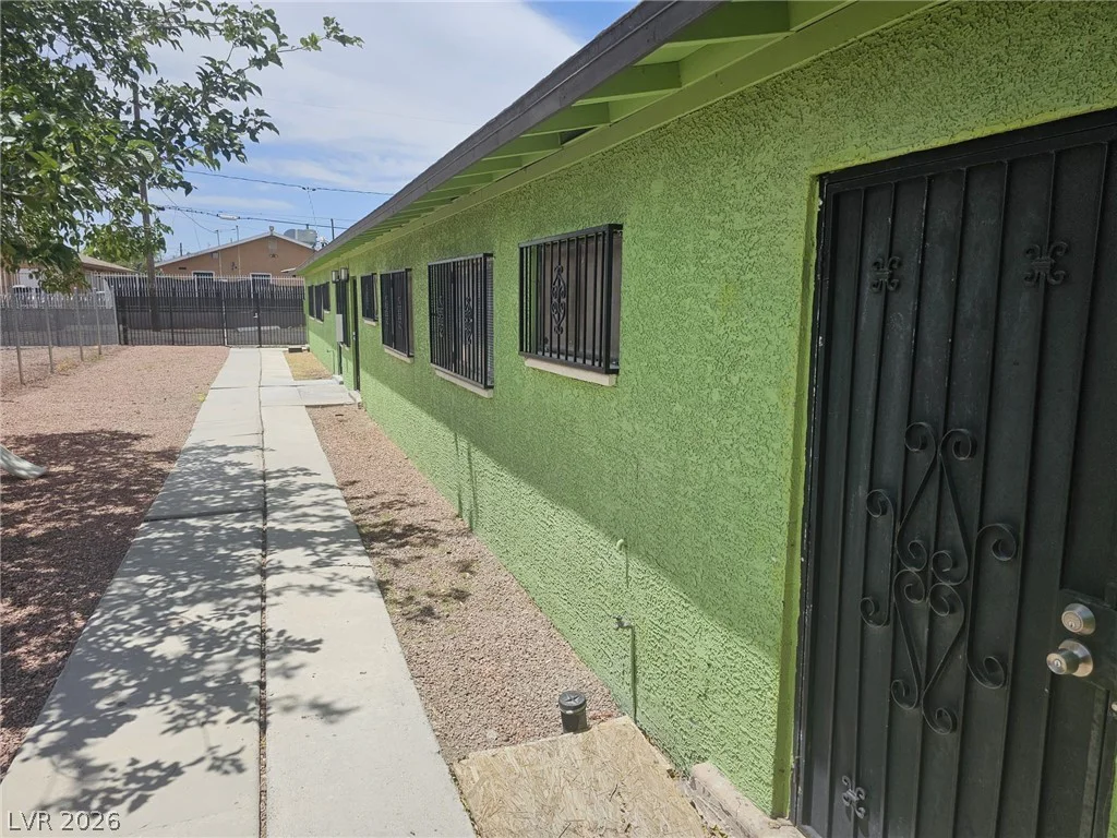 2527 Carroll, North Las Vegas, NV 89030