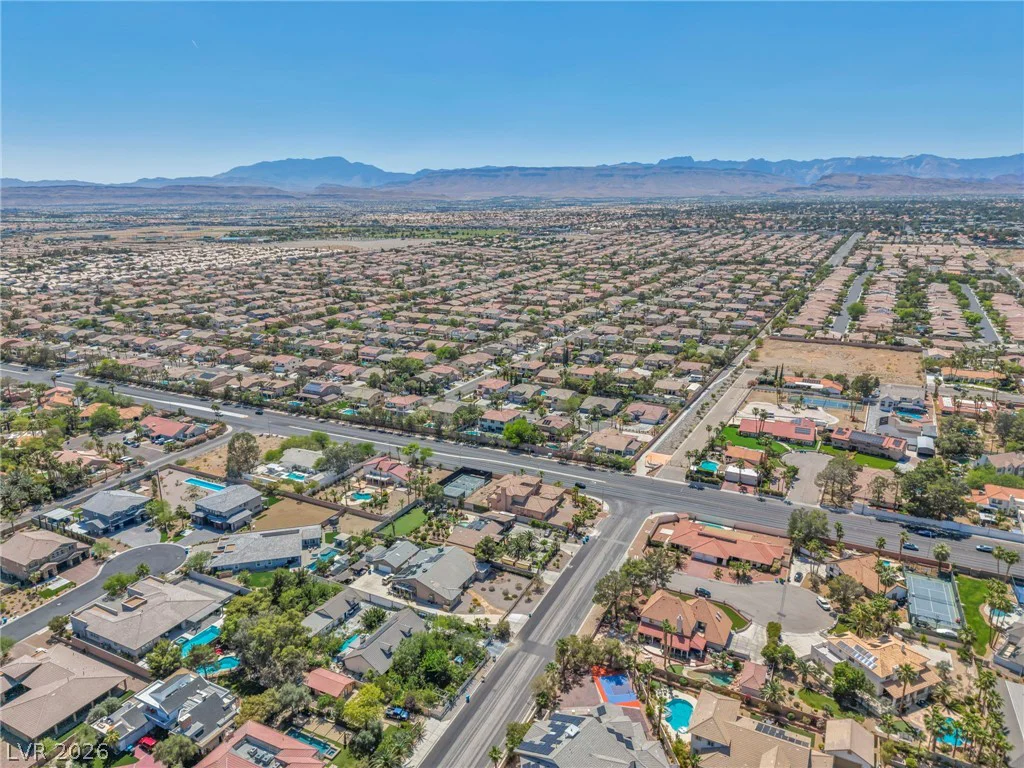 3009 Teal Beach, Las Vegas, NV 89117