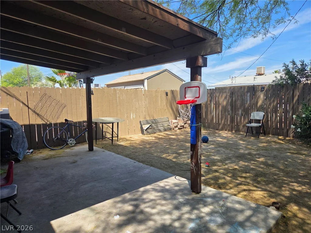 3302 Thomas, North Las Vegas, NV 89030