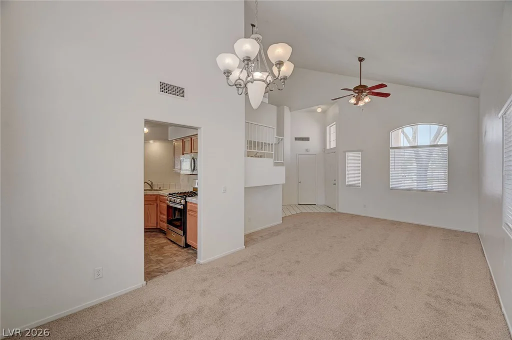 2462 Cavern Cove, Las Vegas, NV 89156