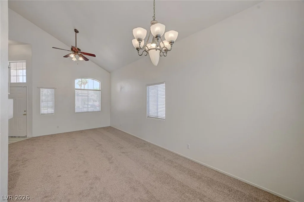 2462 Cavern Cove, Las Vegas, NV 89156