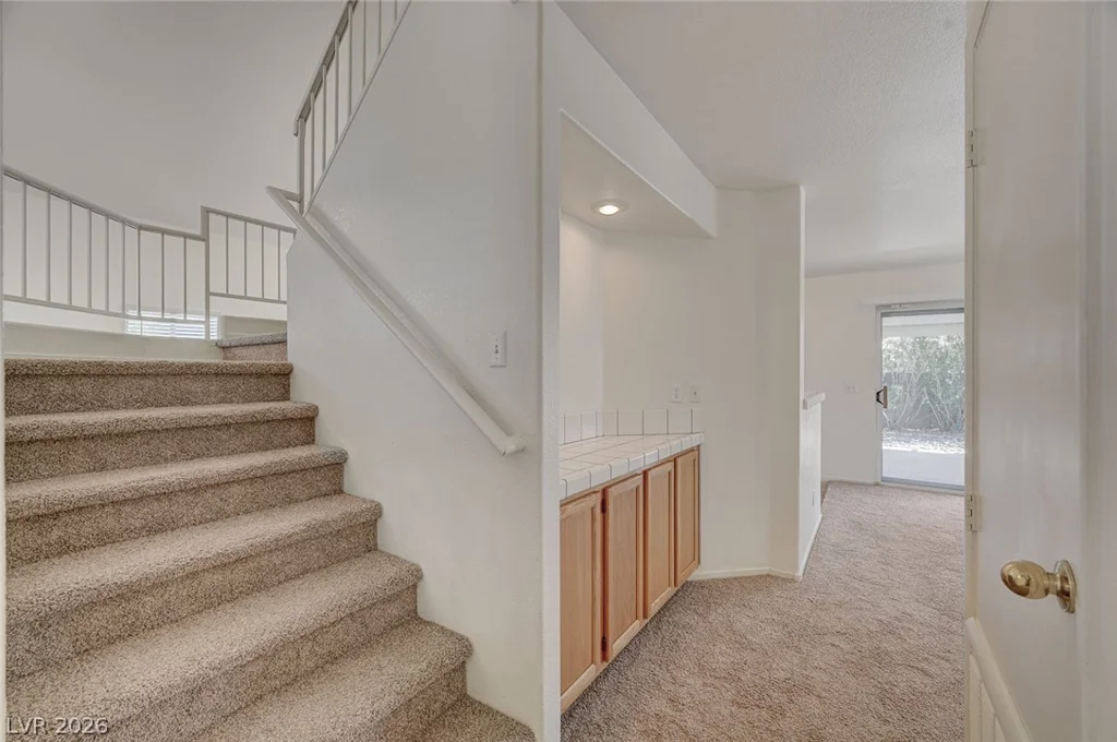 2462 Cavern Cove, Las Vegas, NV 89156