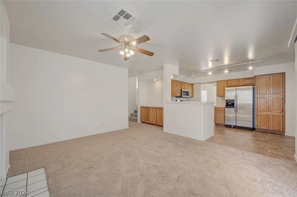 2462 Cavern Cove, Las Vegas, NV 89156