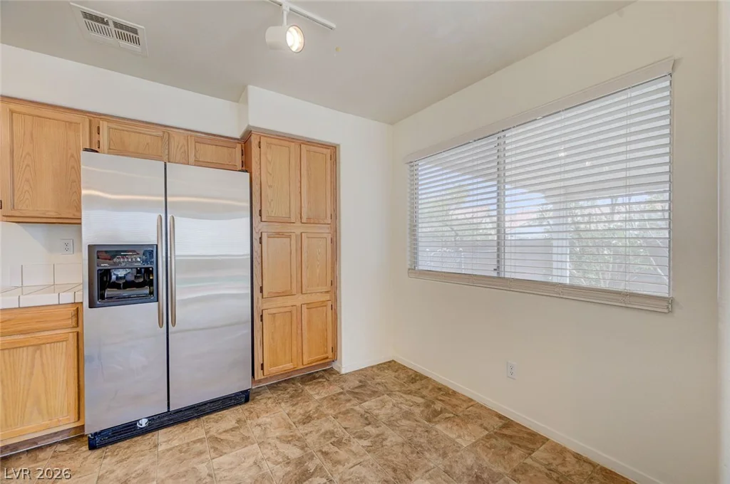 2462 Cavern Cove, Las Vegas, NV 89156