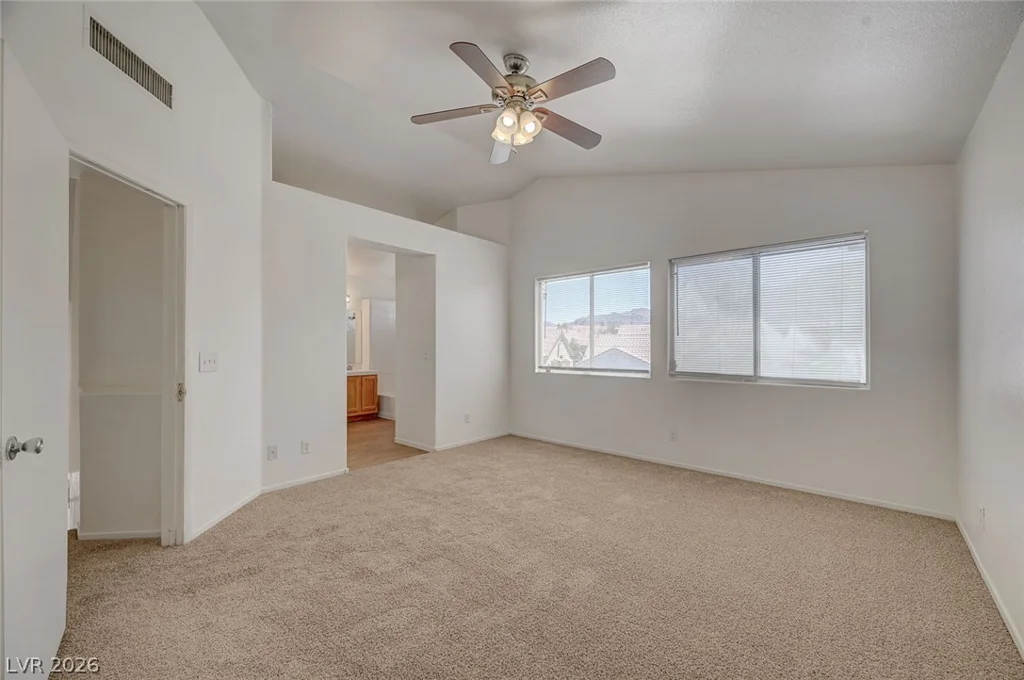 2462 Cavern Cove, Las Vegas, NV 89156