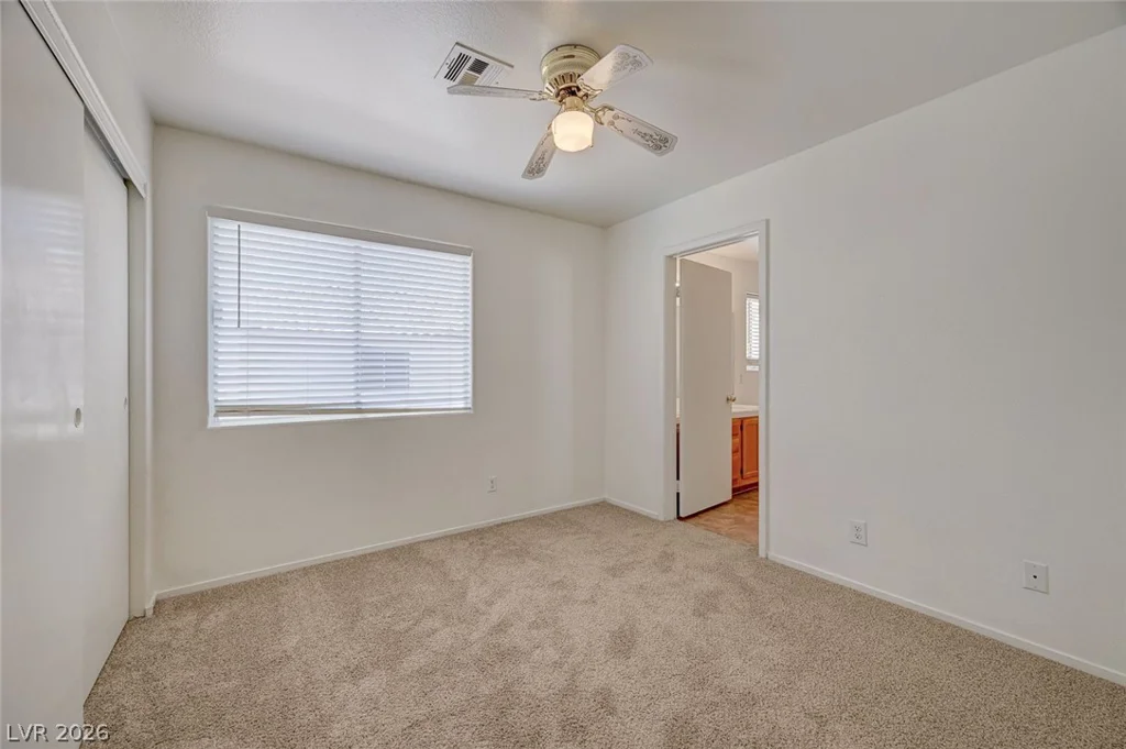 2462 Cavern Cove, Las Vegas, NV 89156