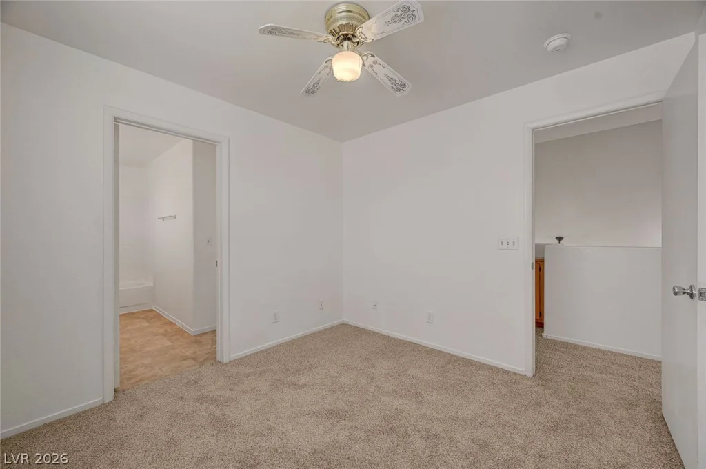 2462 Cavern Cove, Las Vegas, NV 89156