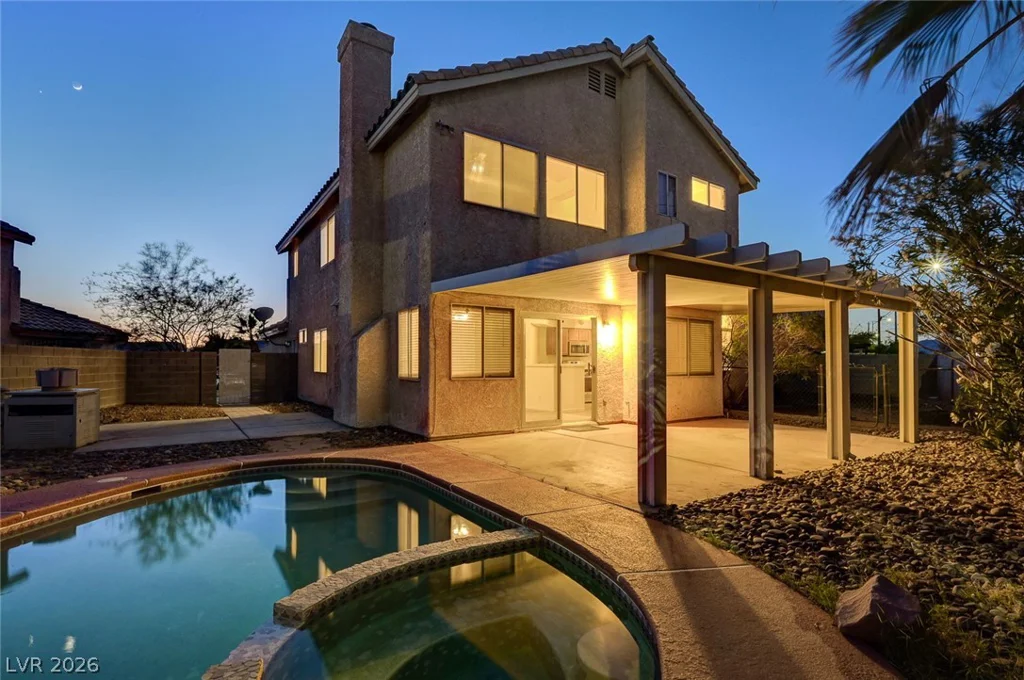 2462 Cavern Cove, Las Vegas, NV 89156