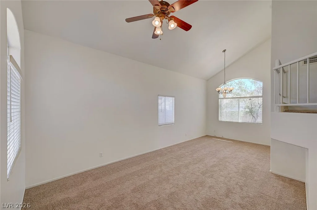 2462 Cavern Cove, Las Vegas, NV 89156