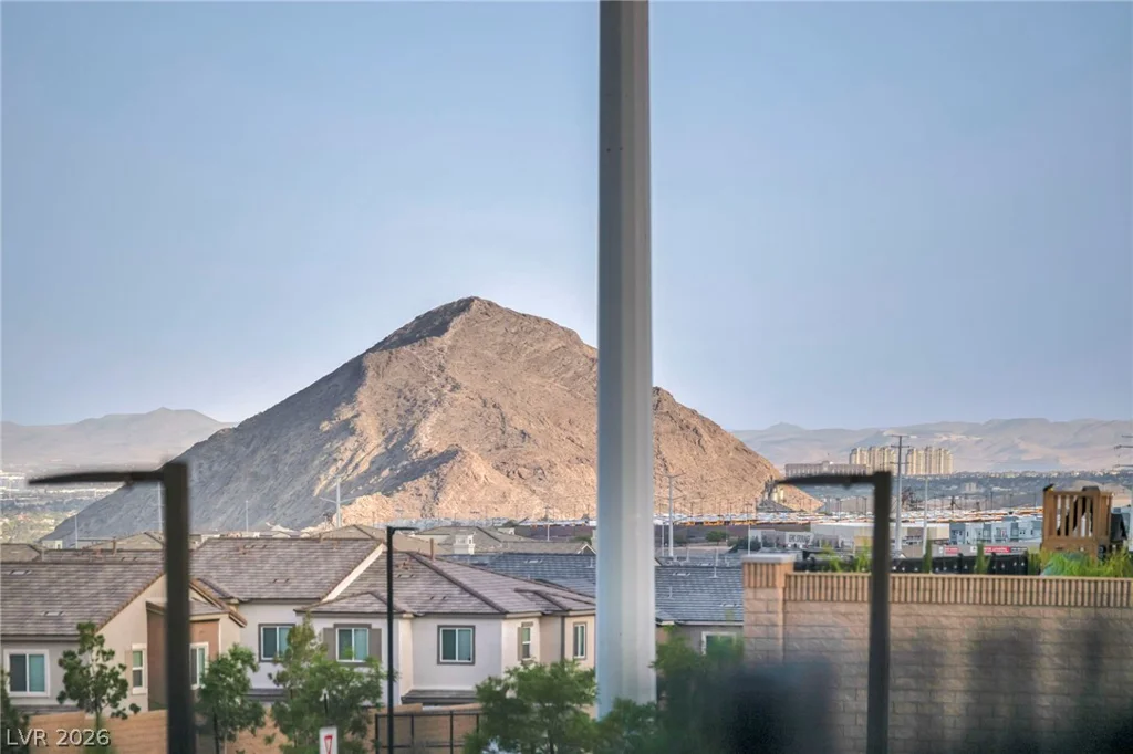 6424 Belgrossa Bend, Las Vegas, NV 89166