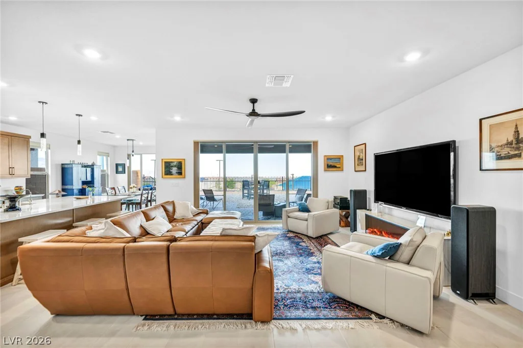 6424 Belgrossa Bend, Las Vegas, NV 89166