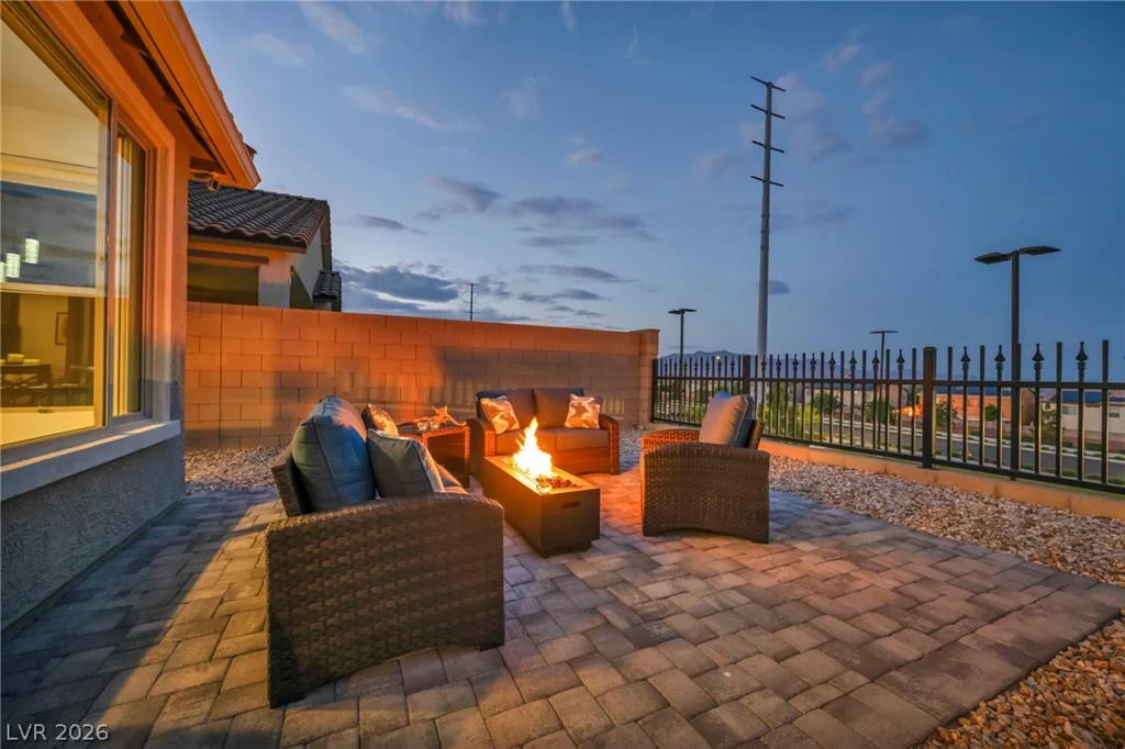 6424 Belgrossa Bend, Las Vegas, NV 89166