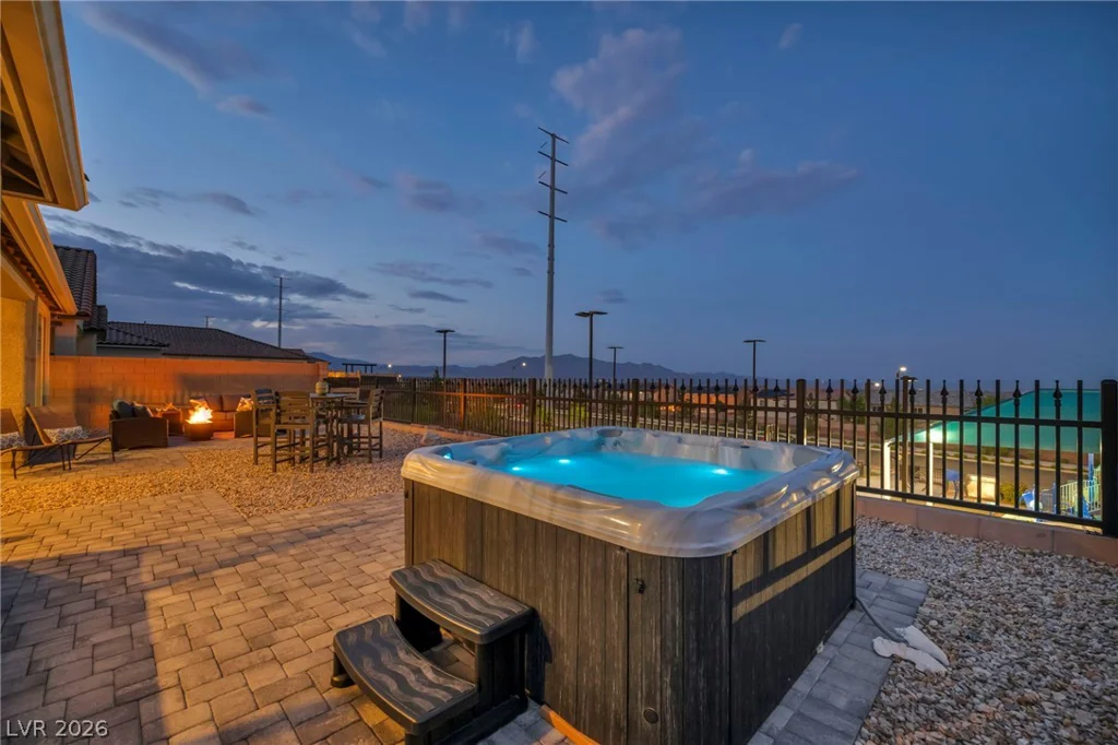 6424 Belgrossa Bend, Las Vegas, NV 89166