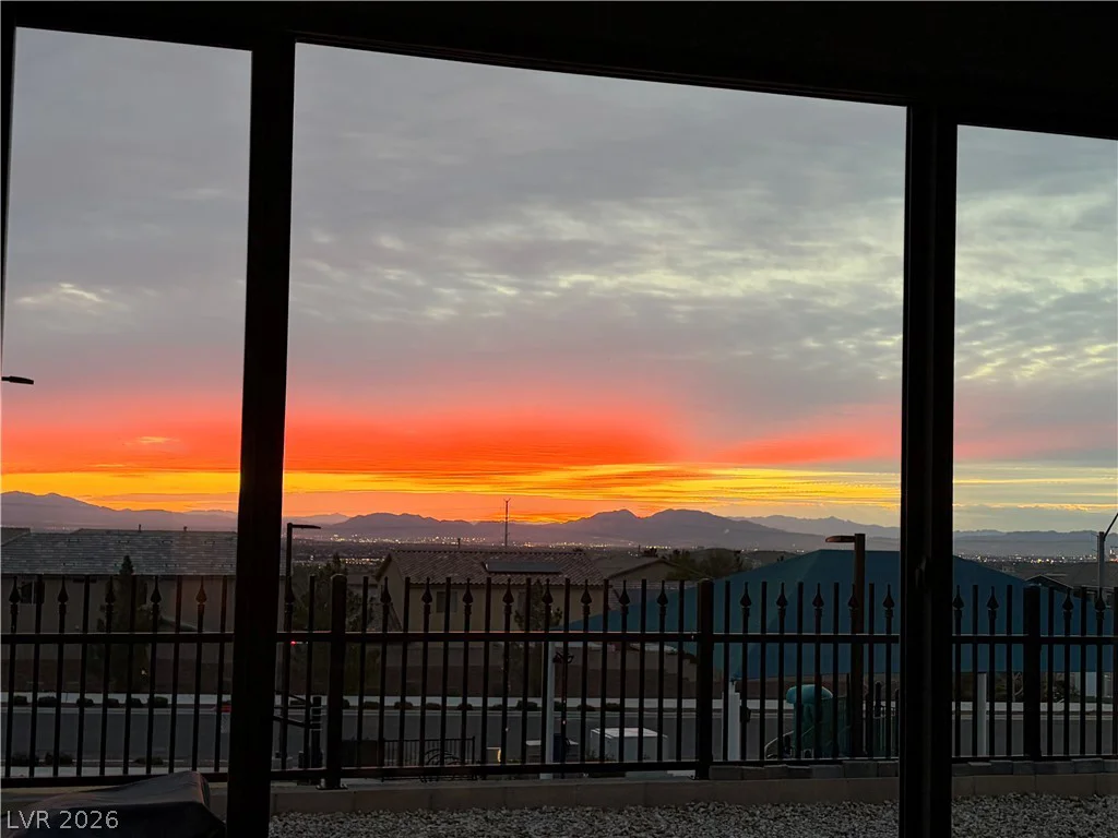 6424 Belgrossa Bend, Las Vegas, NV 89166