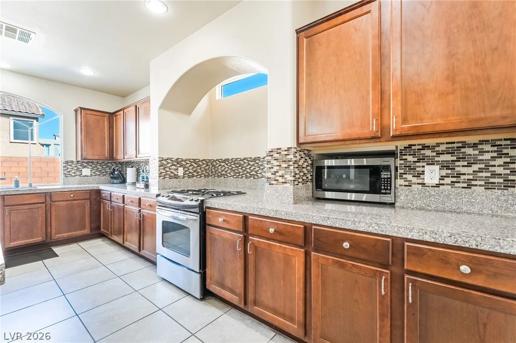 9918 Baystone, Las Vegas, NV 89141