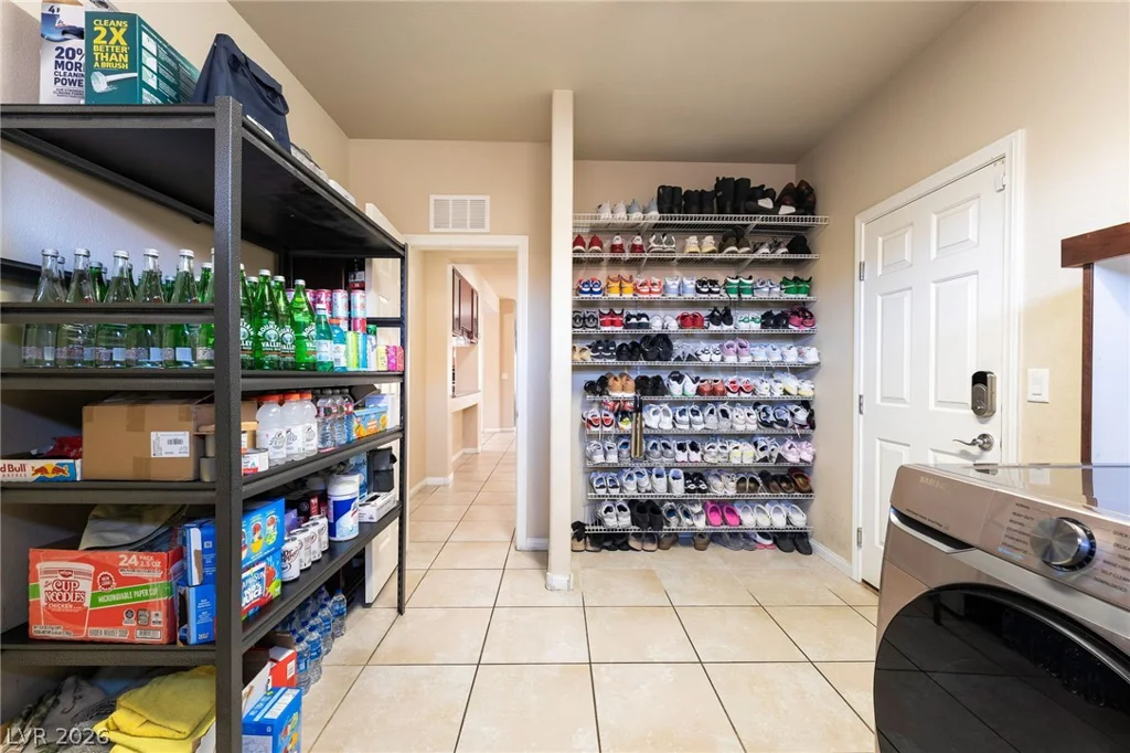 9918 Baystone, Las Vegas, NV 89141