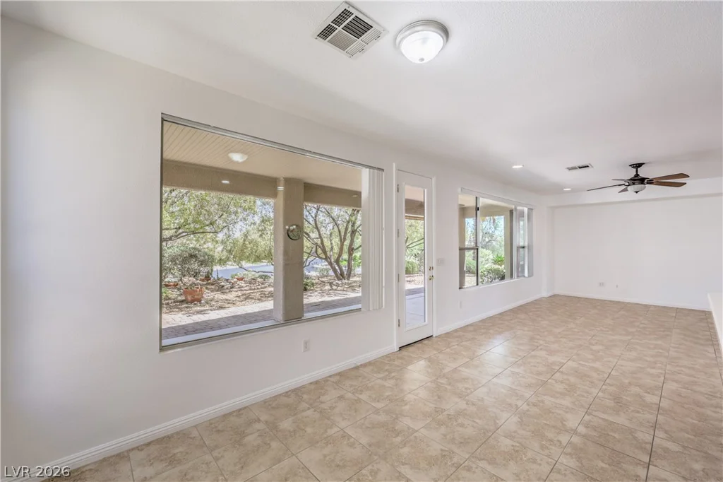 10266 Maggira, Las Vegas, NV 89135