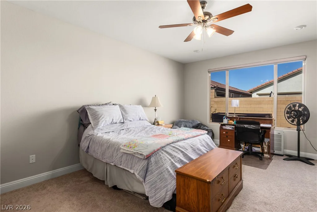 10934 Delparke Valley, Las Vegas, NV 89166