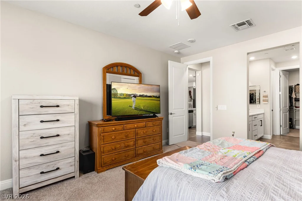 10934 Delparke Valley, Las Vegas, NV 89166