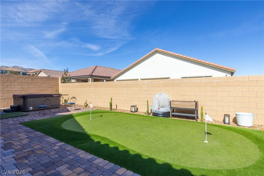 10934 Delparke Valley, Las Vegas, NV 89166