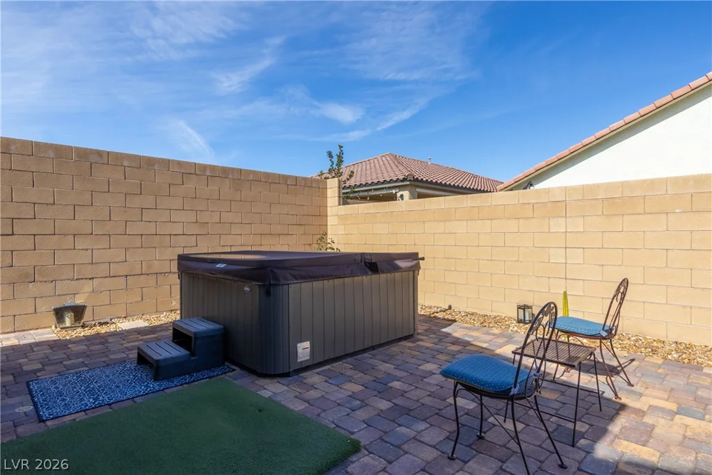 10934 Delparke Valley, Las Vegas, NV 89166