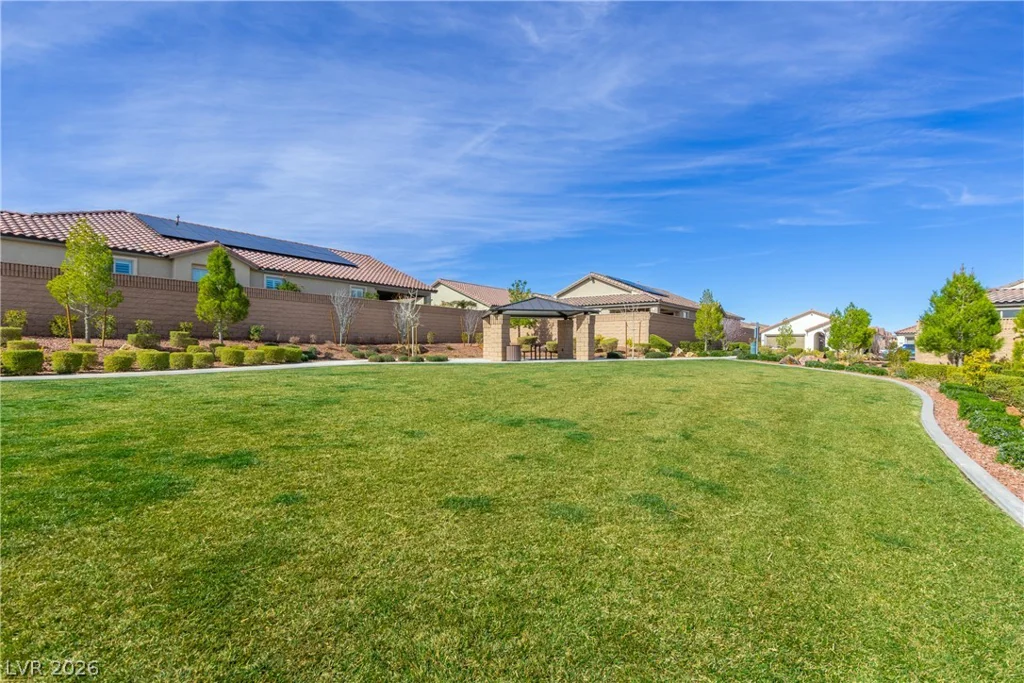10934 Delparke Valley, Las Vegas, NV 89166