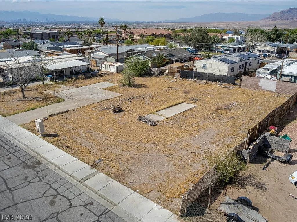 217 Shoshone, Henderson, NV 89015