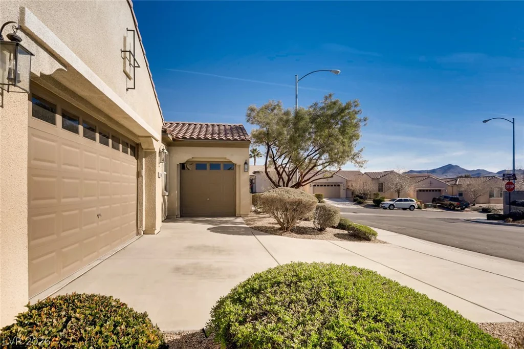 2458 Craigie Castle, Henderson, NV 89044