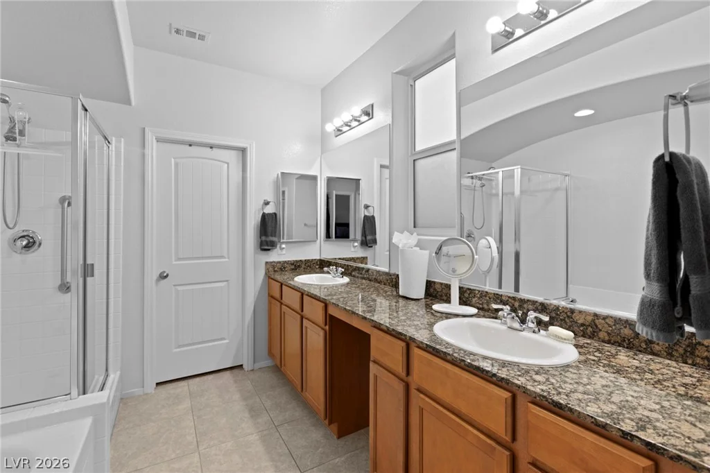 5804 Clear Haven, North Las Vegas, NV 89081