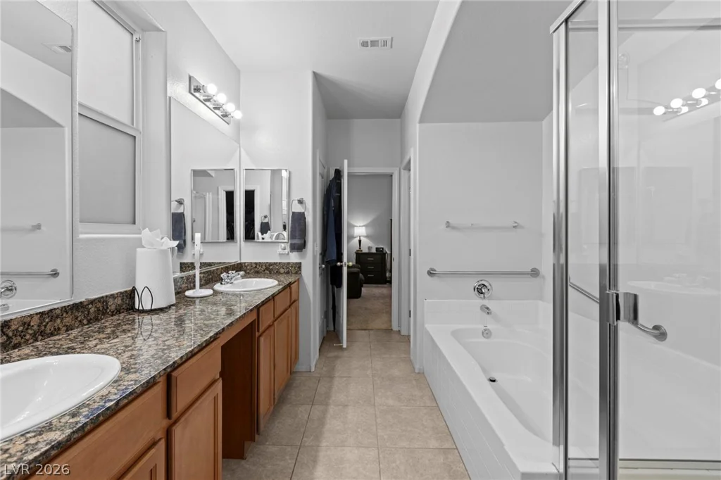 5804 Clear Haven, North Las Vegas, NV 89081