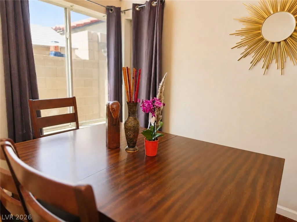 2217 Avery, Las Vegas, NV 89108