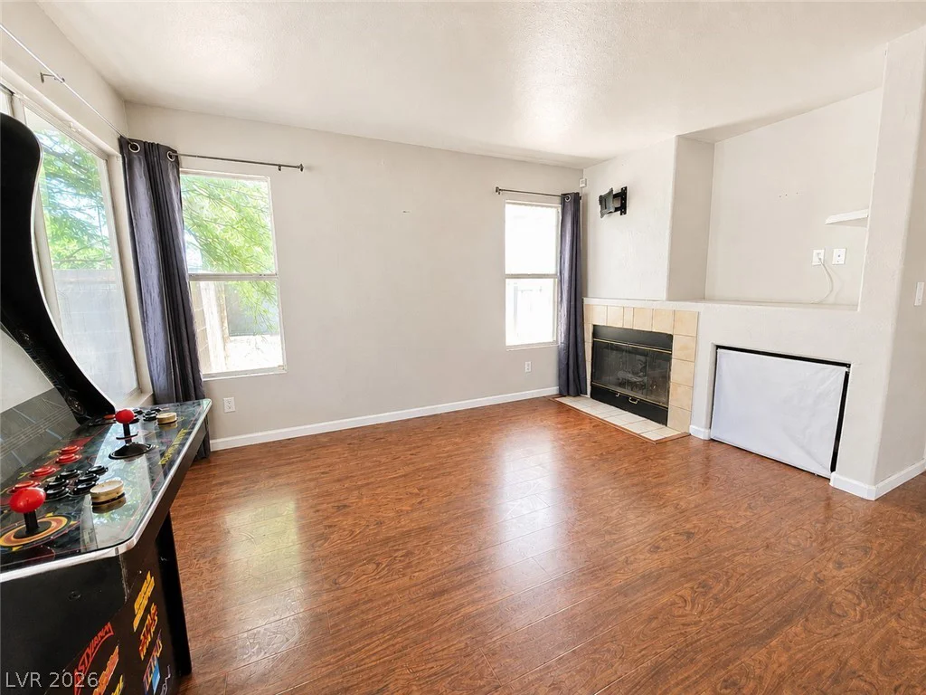 2217 Avery, Las Vegas, NV 89108