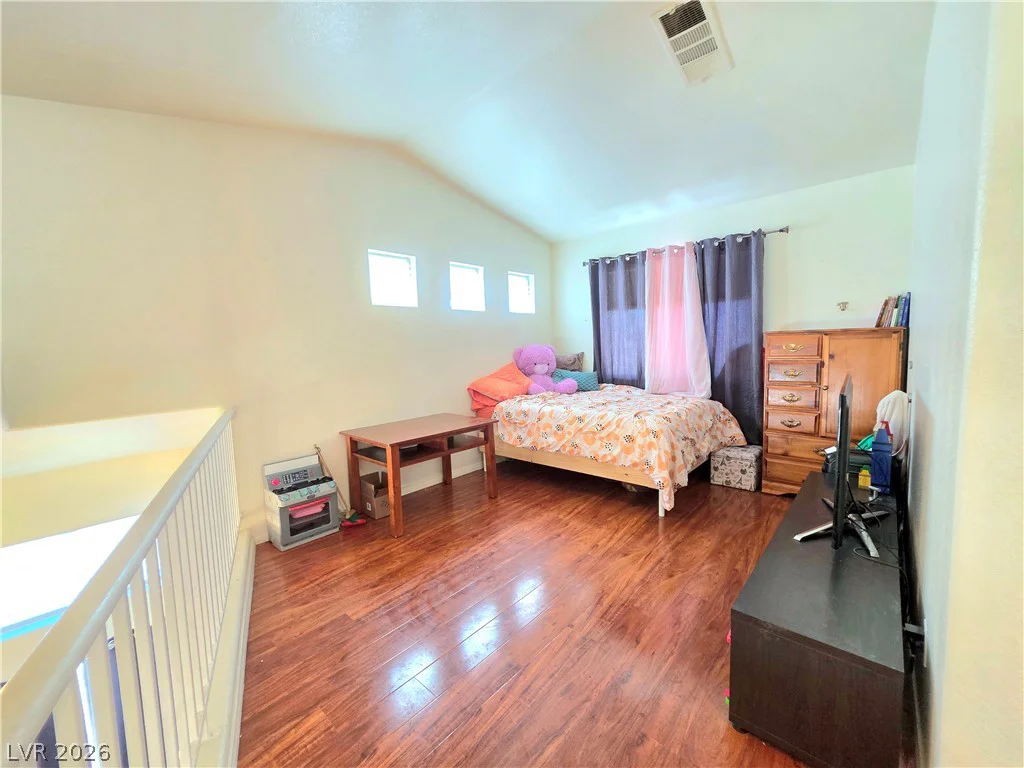 2217 Avery, Las Vegas, NV 89108
