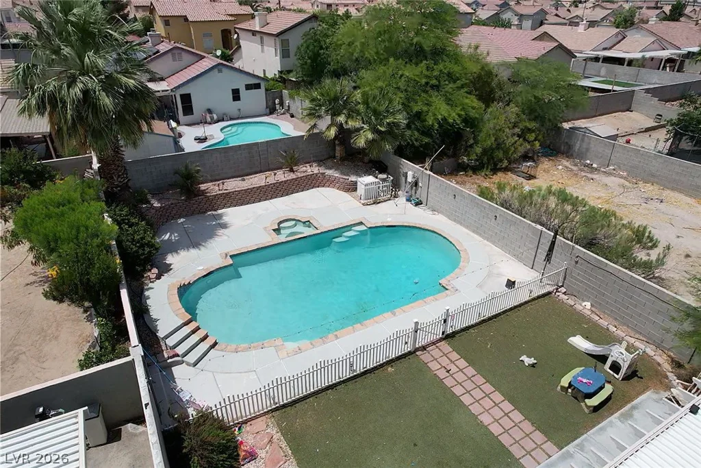 2217 Avery, Las Vegas, NV 89108