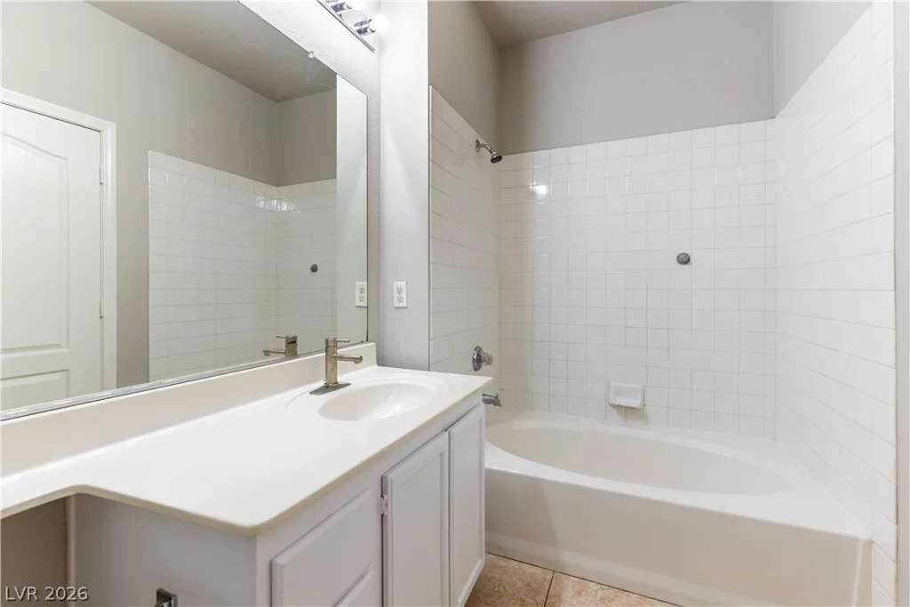 1830 Buffalo, Las Vegas, NV 89128