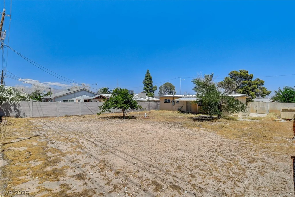 1209 Fay, Las Vegas, NV 89108