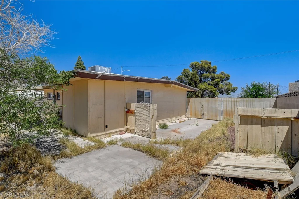 1209 Fay, Las Vegas, NV 89108